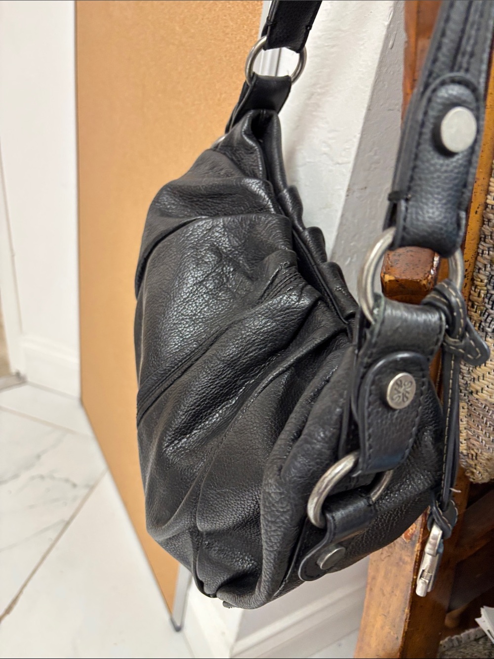 Simply Vera by Vera Wang Black Pebbled Leather Shoulder Bag-NWOT